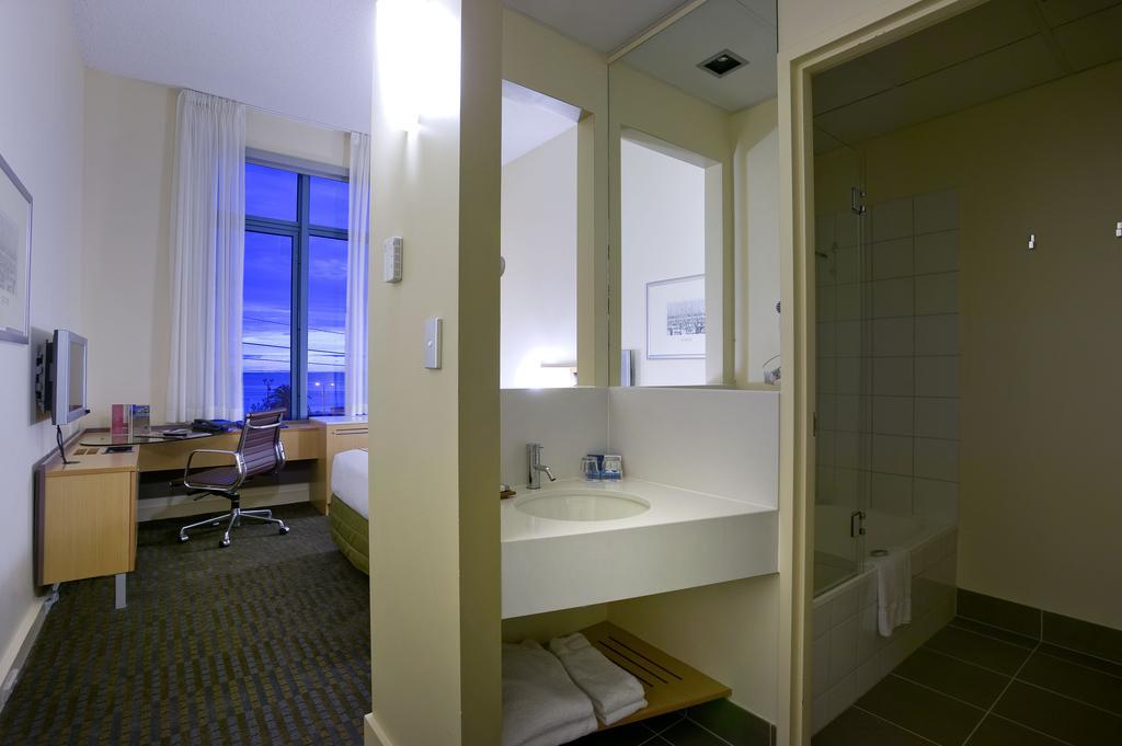 Novotel Melbourne St Kilda 외부 사진